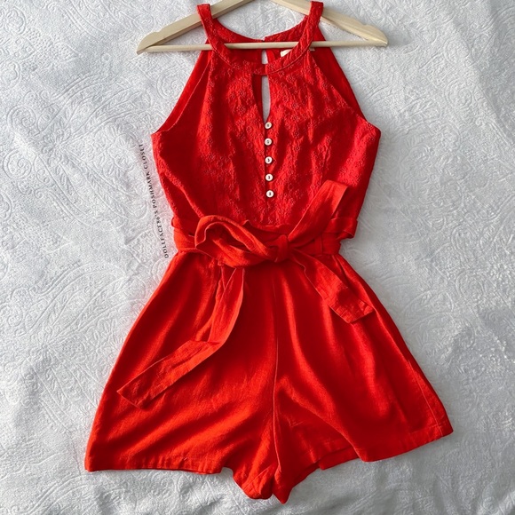 Francesca’s Miami Orange Red Eyelet Paperbag Wais… - Picture 4 of 15